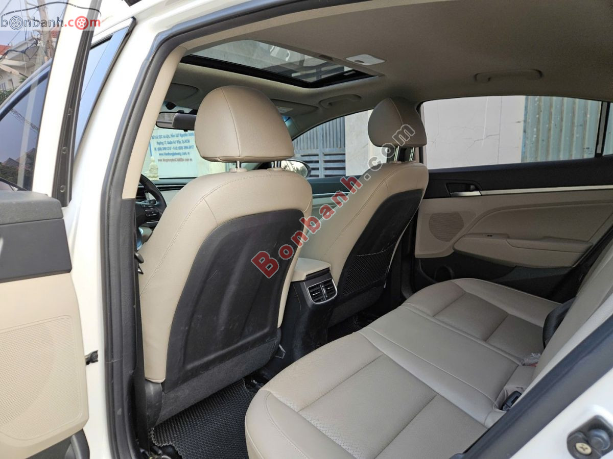 Bán ô tô Hyundai Elantra 2.0 AT - 2021 - xe cũ