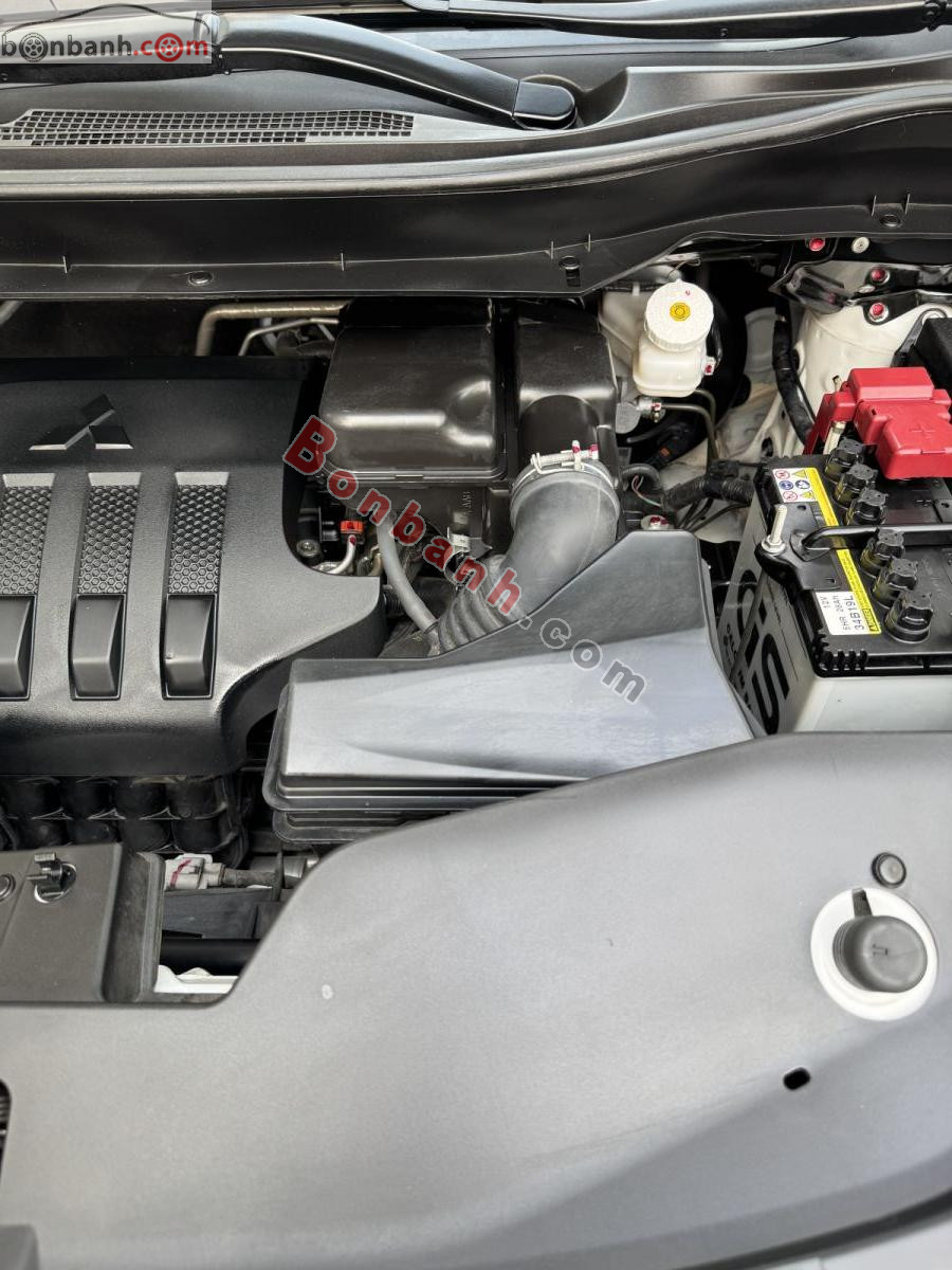 Bán ô tô Mitsubishi Xpander 1.5 AT - 2025 - xe cũ