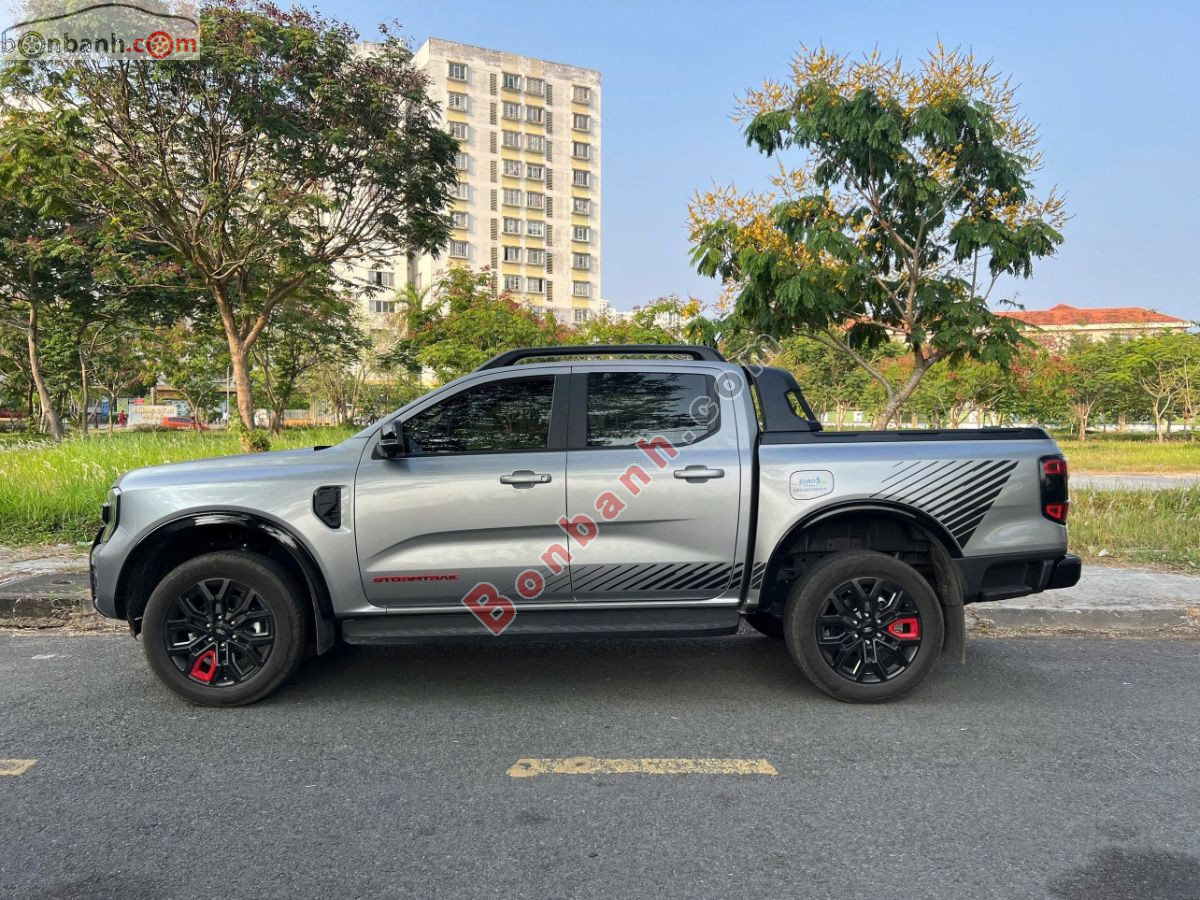 Bán ô tô Ford Ranger Stormtrak 2.0L 4x4 AT - 2025 - xe cũ