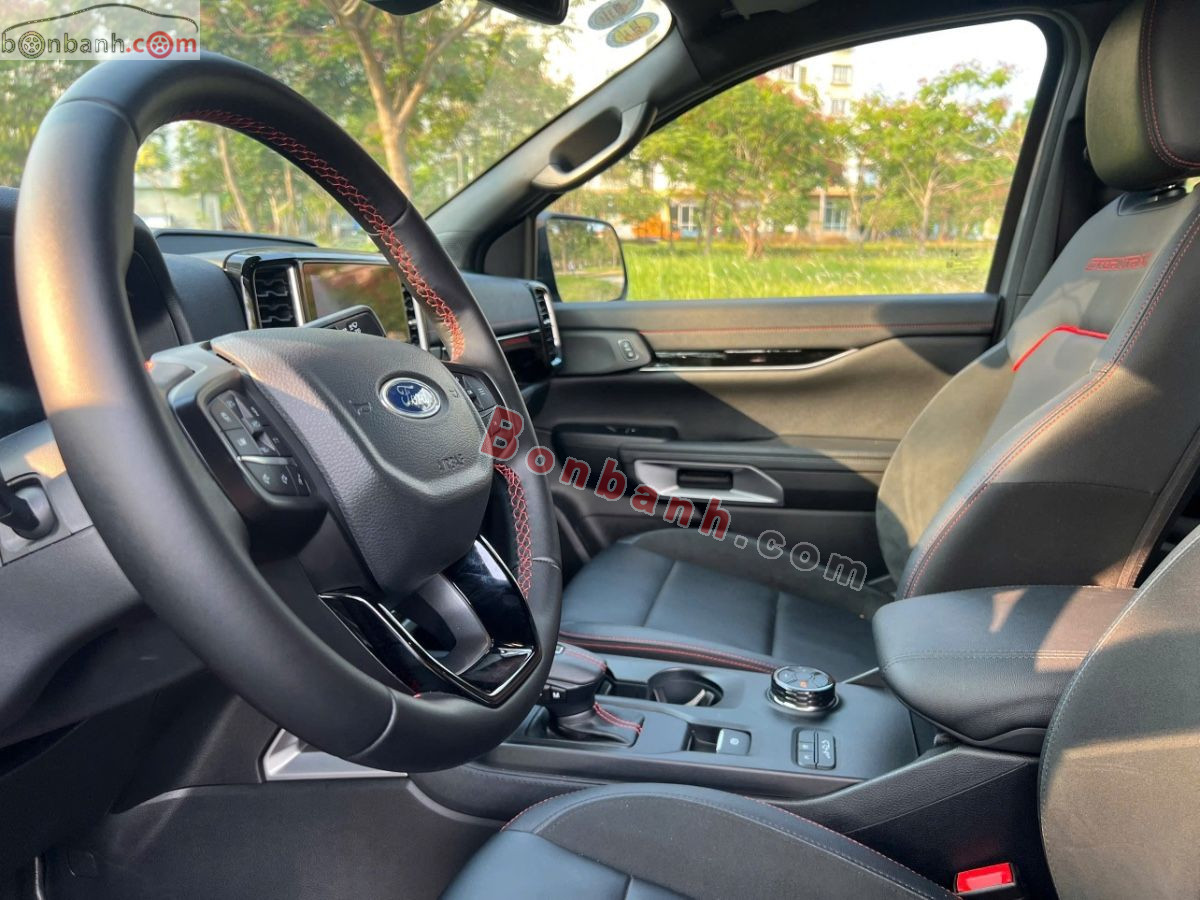 Bán ô tô Ford Ranger Stormtrak 2.0L 4x4 AT - 2025 - xe cũ