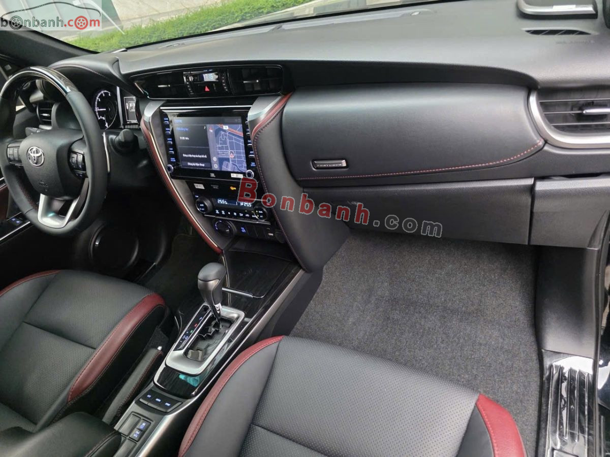 Bán ô tô Toyota Fortuner Legender 2.8L 4x4 AT - 2022 - xe cũ
