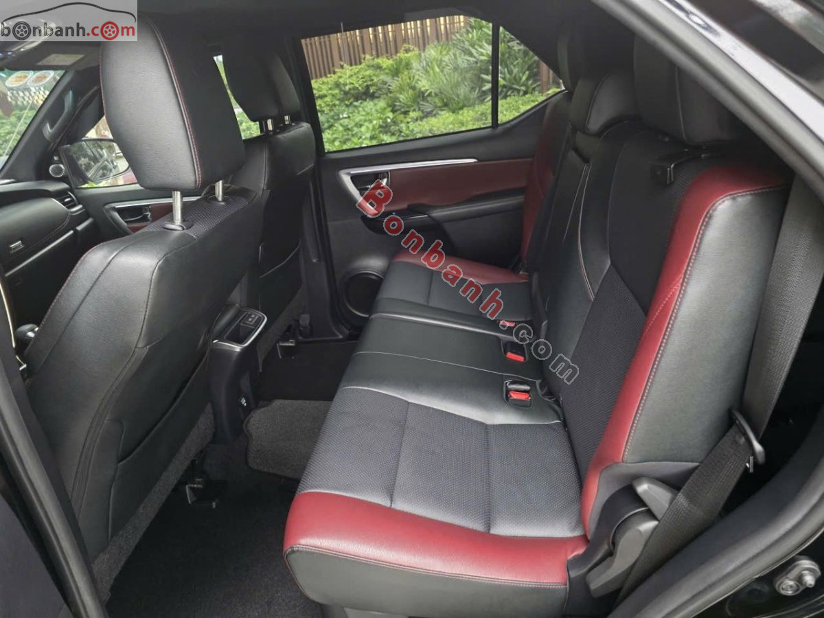 Bán ô tô Toyota Fortuner Legender 2.8L 4x4 AT - 2022 - xe cũ