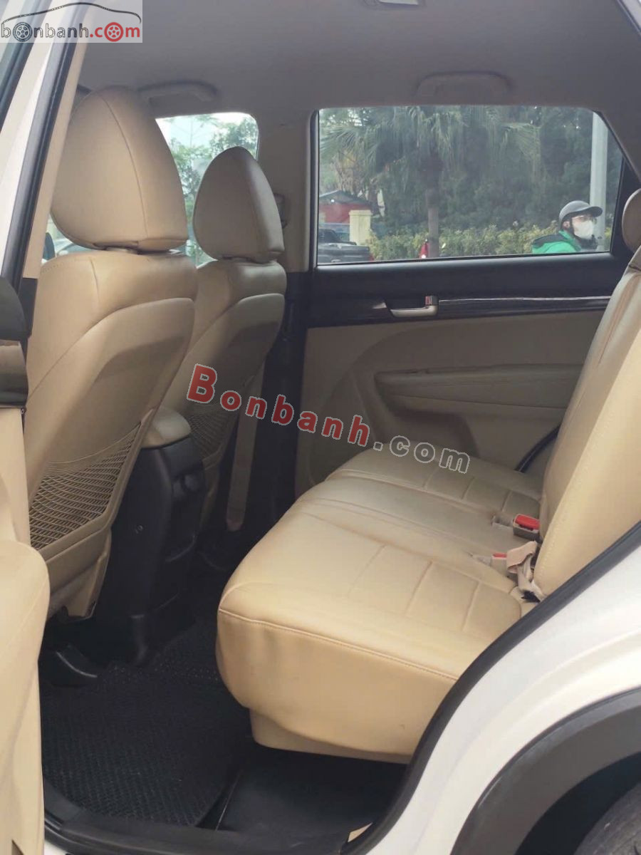 Bán ô tô Kia Sorento 2.4 GAT Deluxe - 2019 - xe cũ