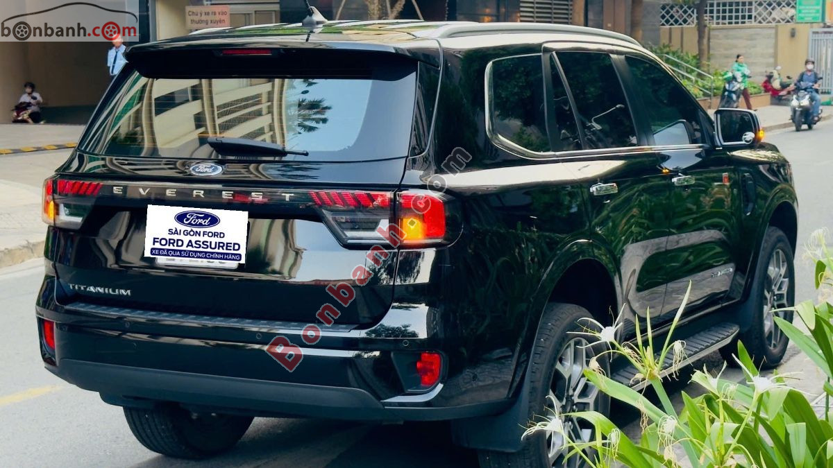Bán ô tô Ford Everest Titanium Plus 2.0L 4x4 AT - 2024 - xe cũ