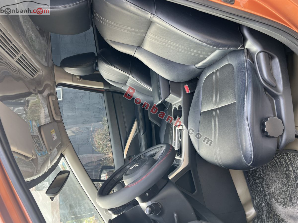 Bán ô tô Mitsubishi Xpander Cross 1.5 AT - 2022 - xe cũ