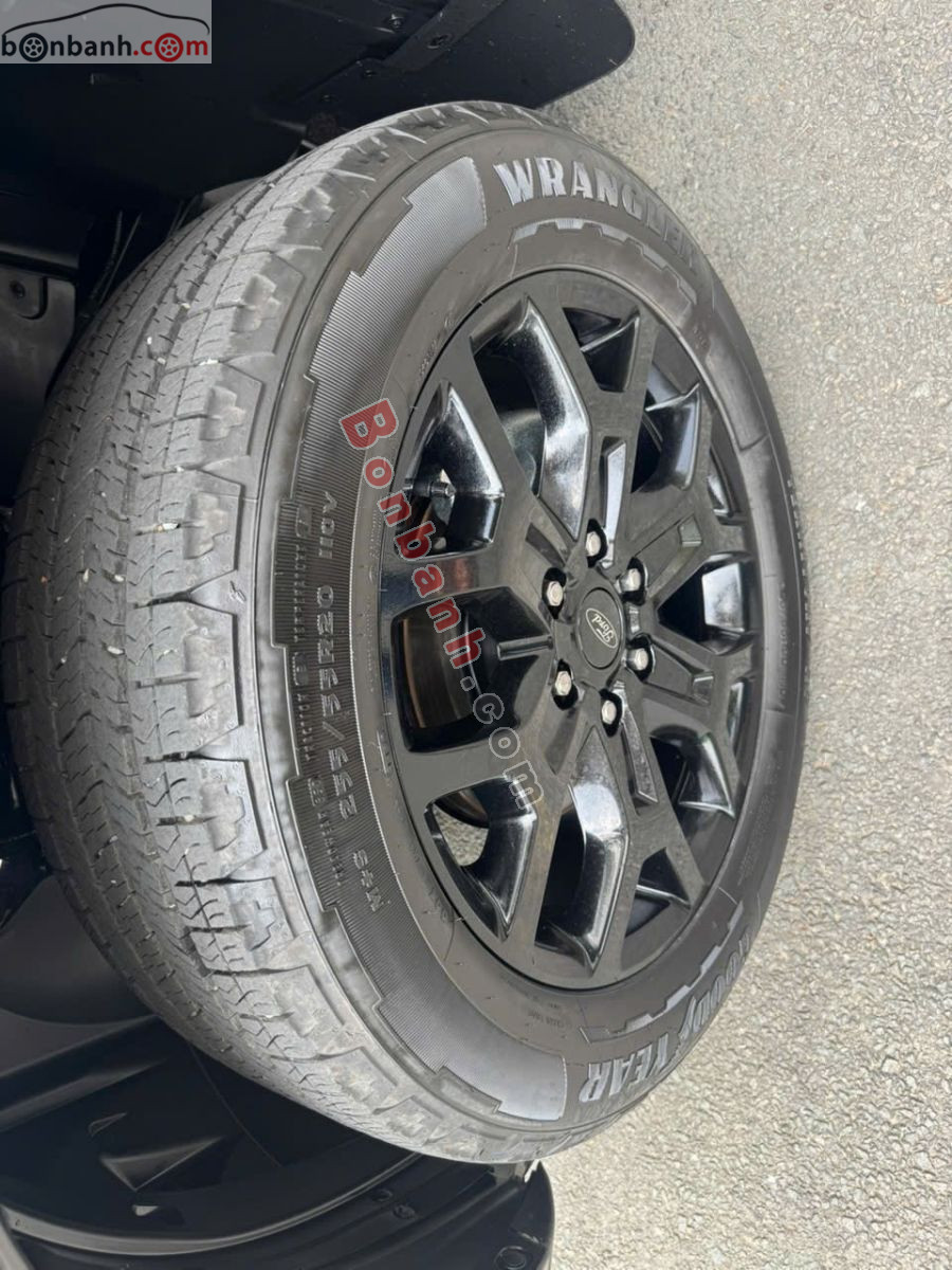 Bán ô tô Ford Everest Sport 2.0L 4x2 AT - 2025 - xe cũ