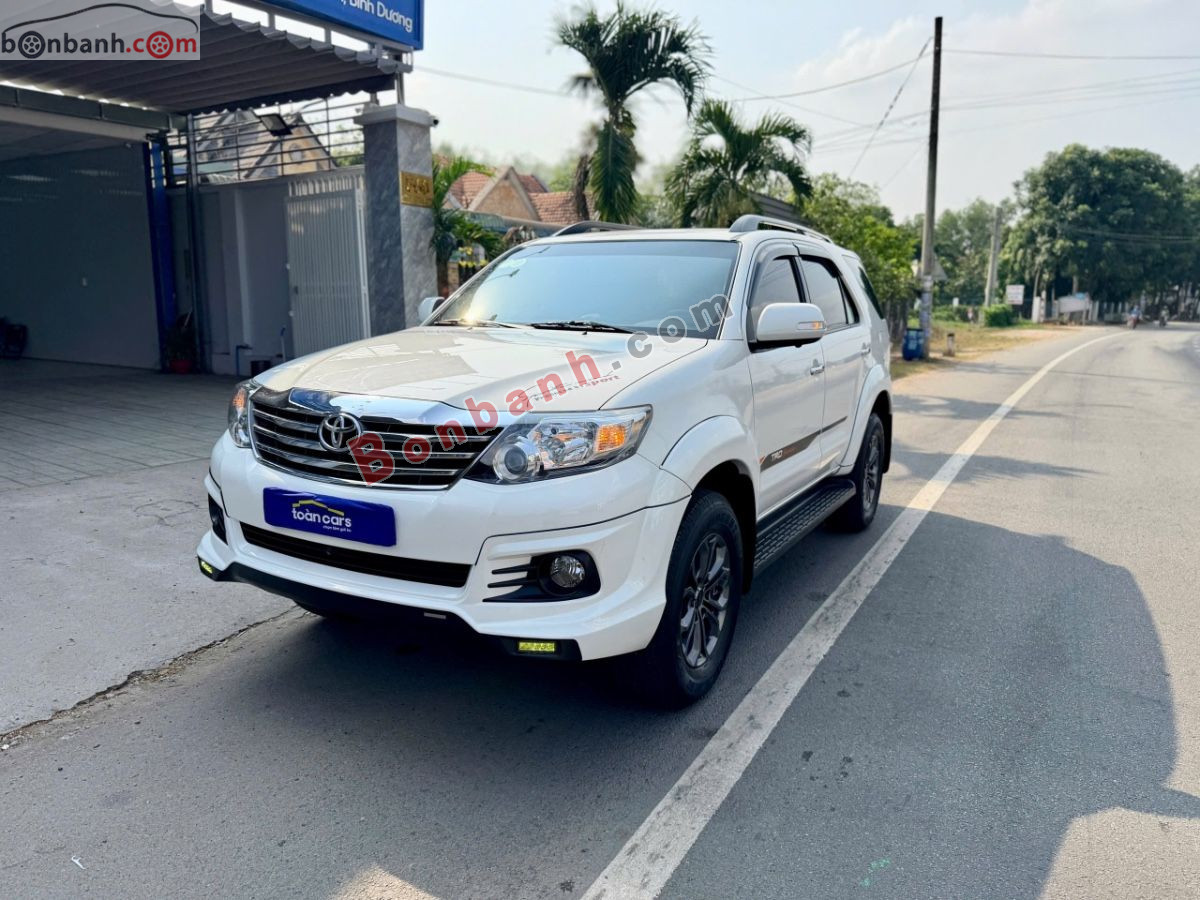 Bán ô tô Toyota Fortuner TRD Sportivo 4x2 AT - 2015 - xe cũ