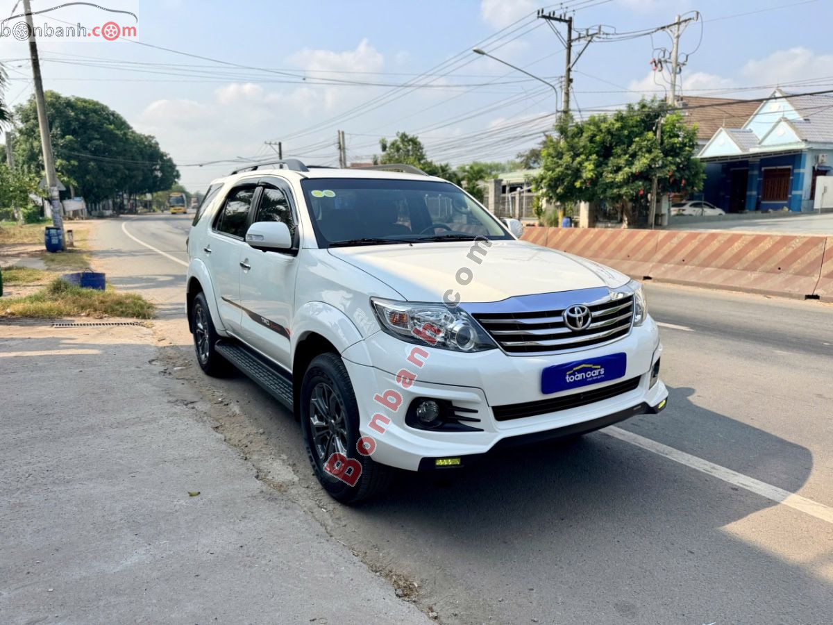 Bán ô tô Toyota Fortuner TRD Sportivo 4x2 AT - 2015 - xe cũ