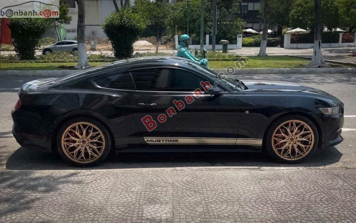 Bán ô tô Ford Mustang EcoBoost - 2015 - xe cũ