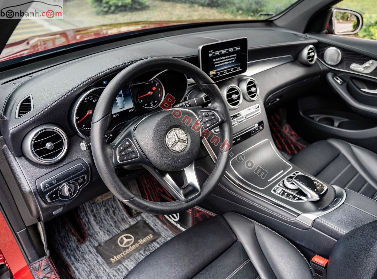 Bán ô tô Mercedes Benz GLC 300 4Matic - 2019 - xe cũ