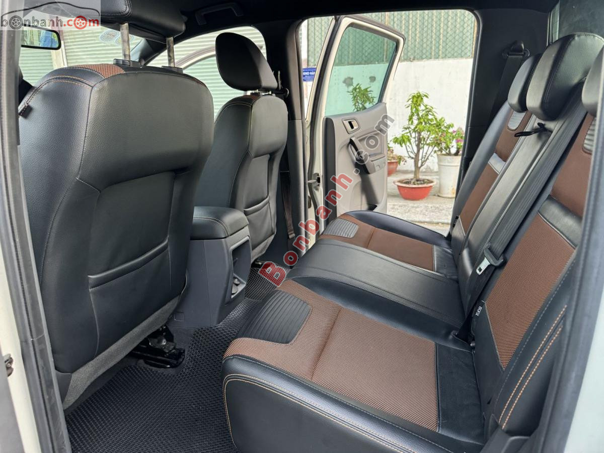 Bán ô tô Ford Ranger Wildtrak 3.2L 4x4 AT - 2017 - xe cũ