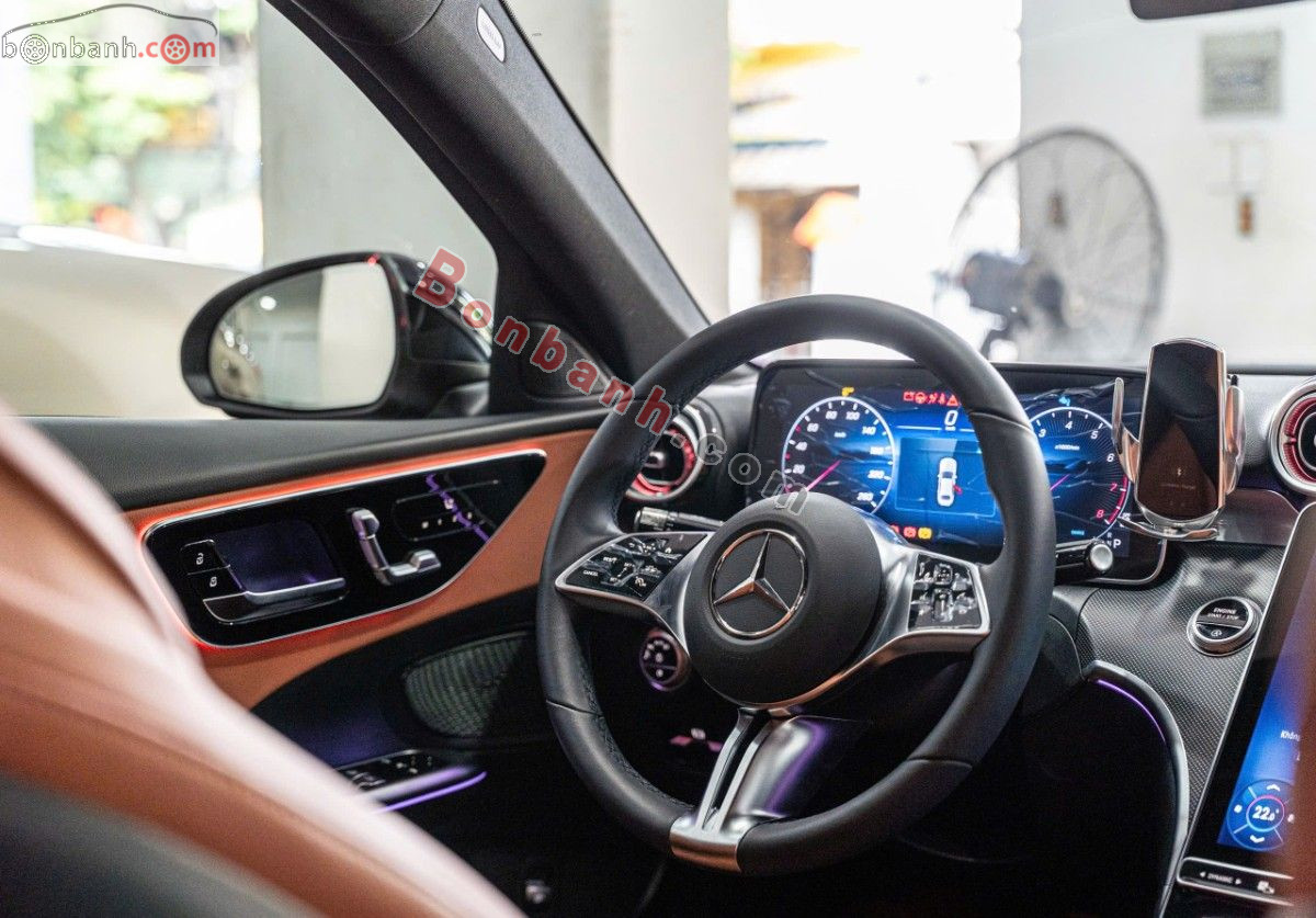 Bán ô tô Mercedes Benz C class C200 Avantgarde - 2025 - xe cũ