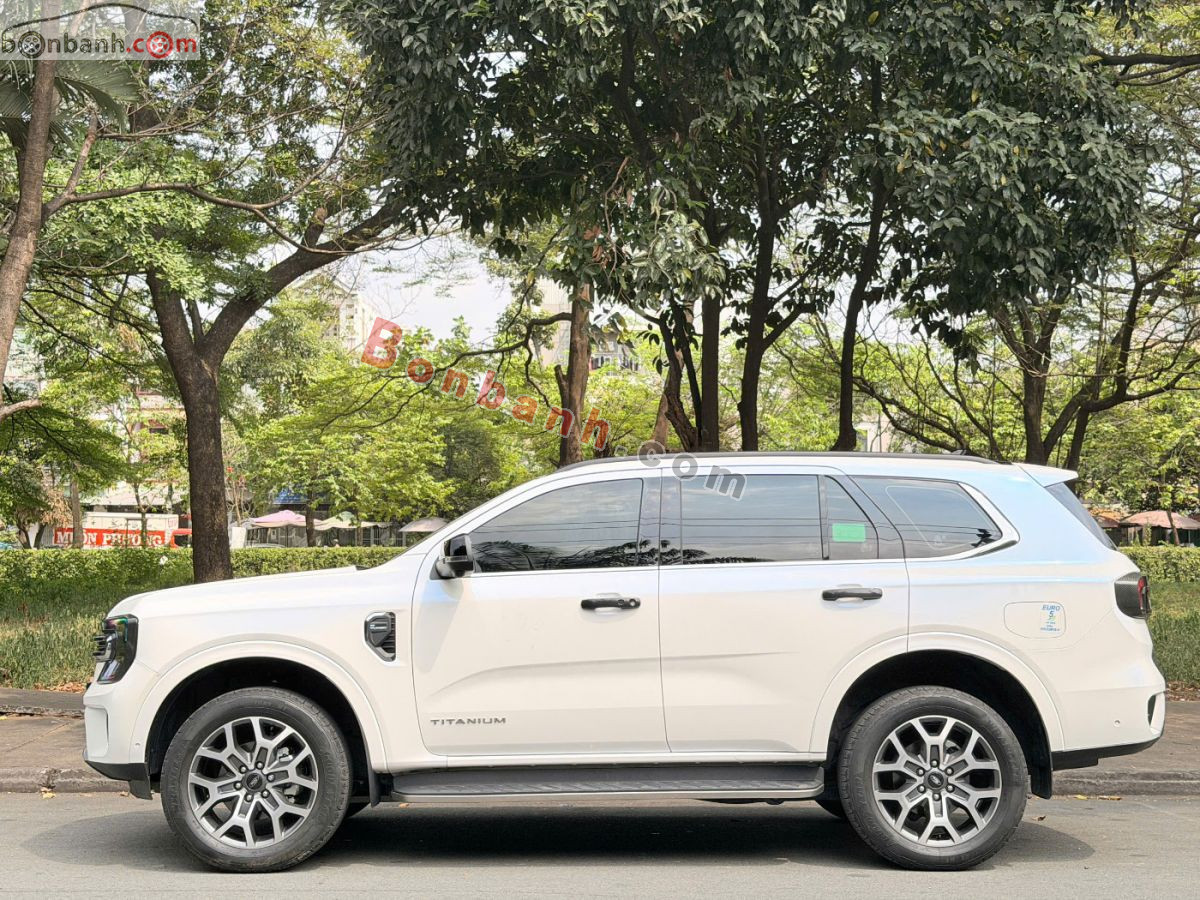 Bán ô tô Ford Everest Titanium 2.0L 4x2 AT - 2023 - xe cũ