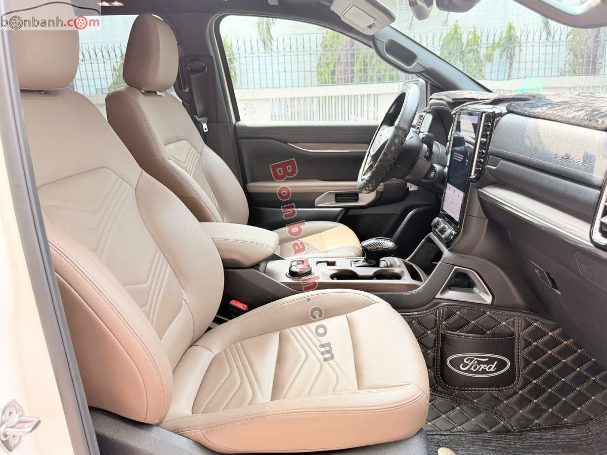 Bán ô tô Ford Everest Titanium 2.0L 4x2 AT - 2023 - xe cũ