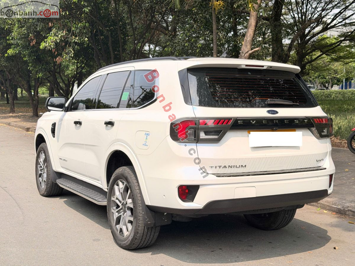 Bán ô tô Ford Everest Titanium 2.0L 4x2 AT - 2023 - xe cũ
