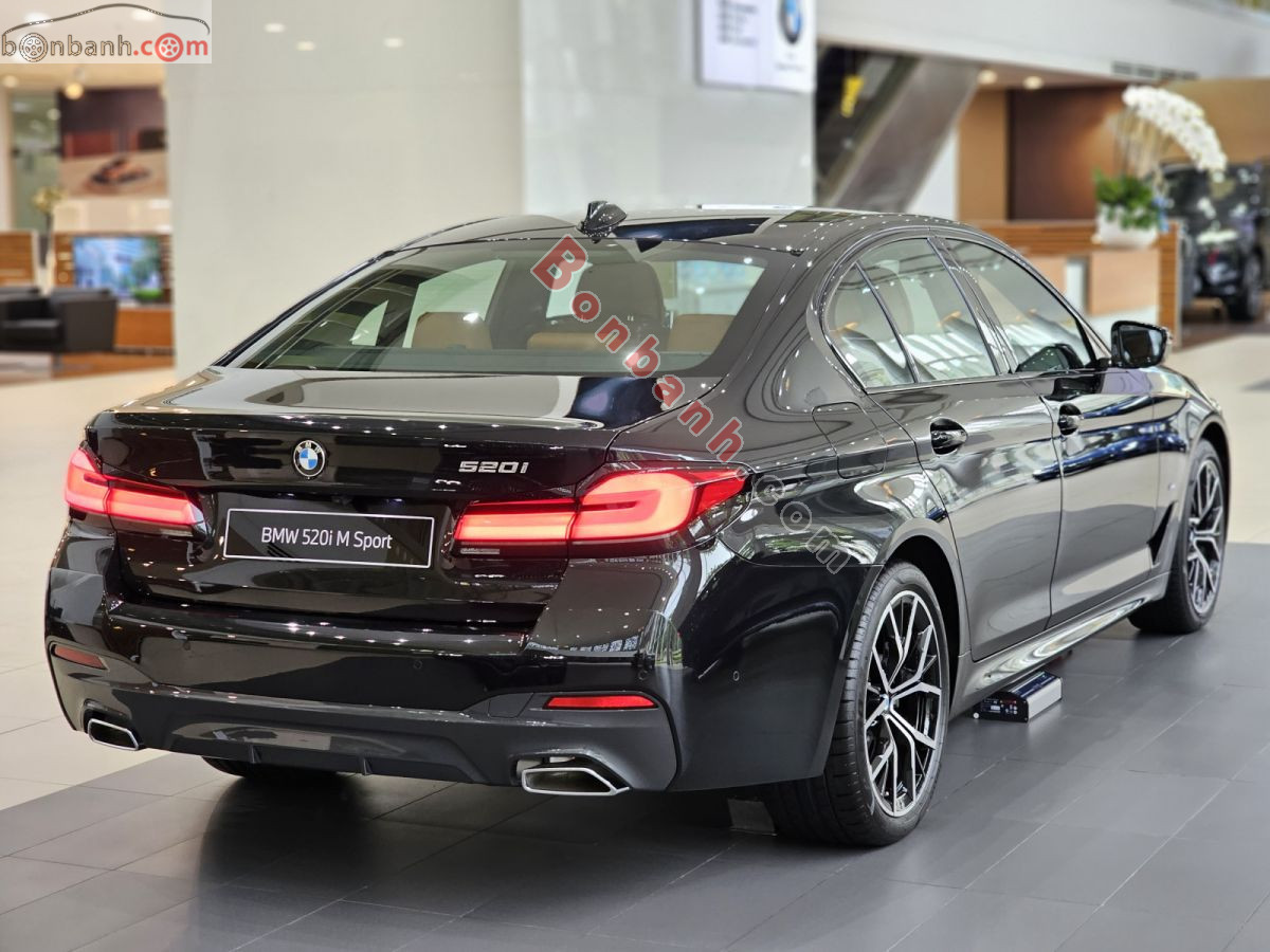 Bán ô tô BMW 5 Series 520i M Sport - 2023 - xe mới