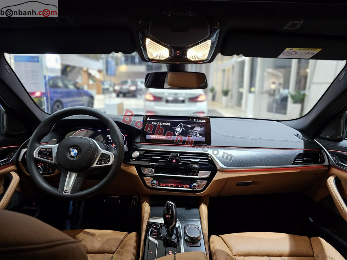 Bán ô tô BMW 5 Series 520i M Sport - 2023 - xe mới