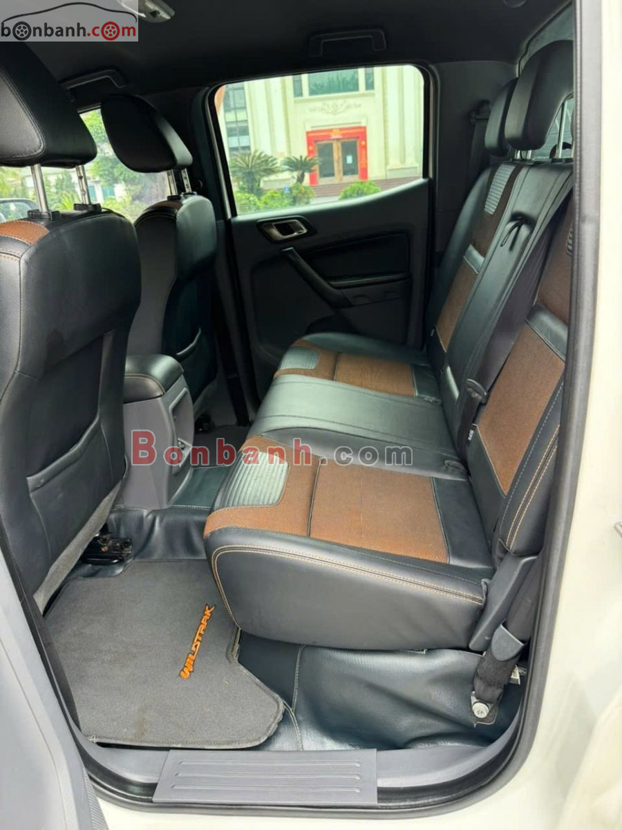 Bán ô tô Ford Ranger Wildtrak 3.2L 4x4 AT - 2015 - xe cũ