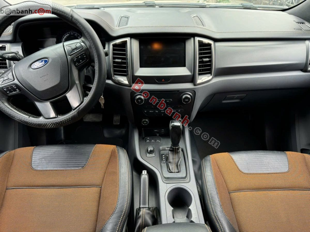 Bán ô tô Ford Ranger Wildtrak 3.2L 4x4 AT - 2015 - xe cũ