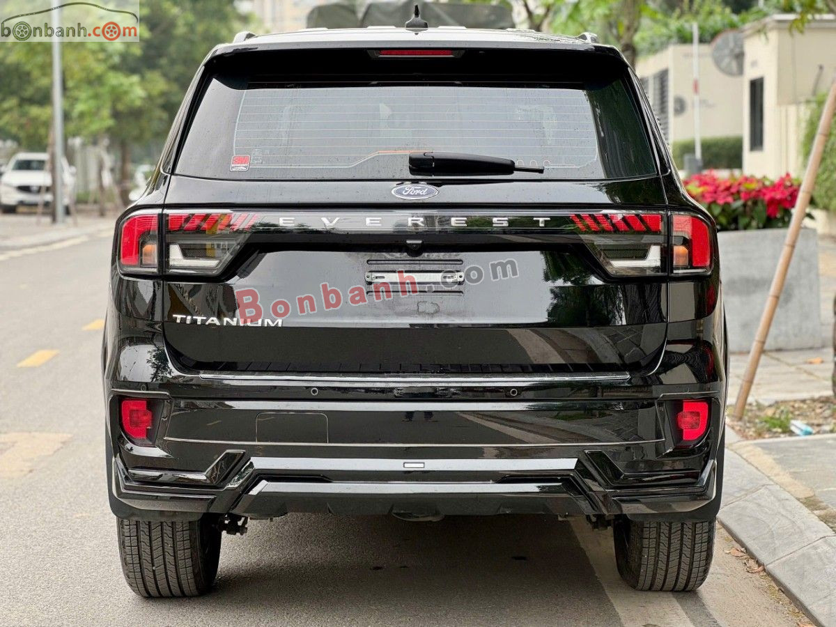 Bán ô tô Ford Everest Titanium 2.0L 4x2 AT - 2025 - xe cũ