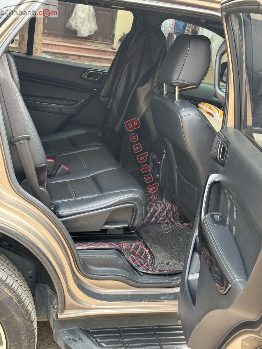 Bán ô tô Ford Everest Titanium 2.0L 4x4 AT - 2019 - xe cũ