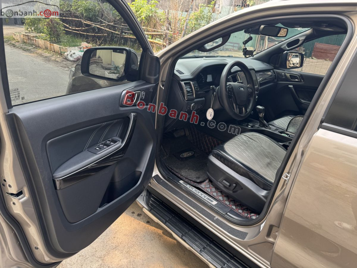 Bán ô tô Ford Everest Titanium 2.0L 4x4 AT - 2019 - xe cũ