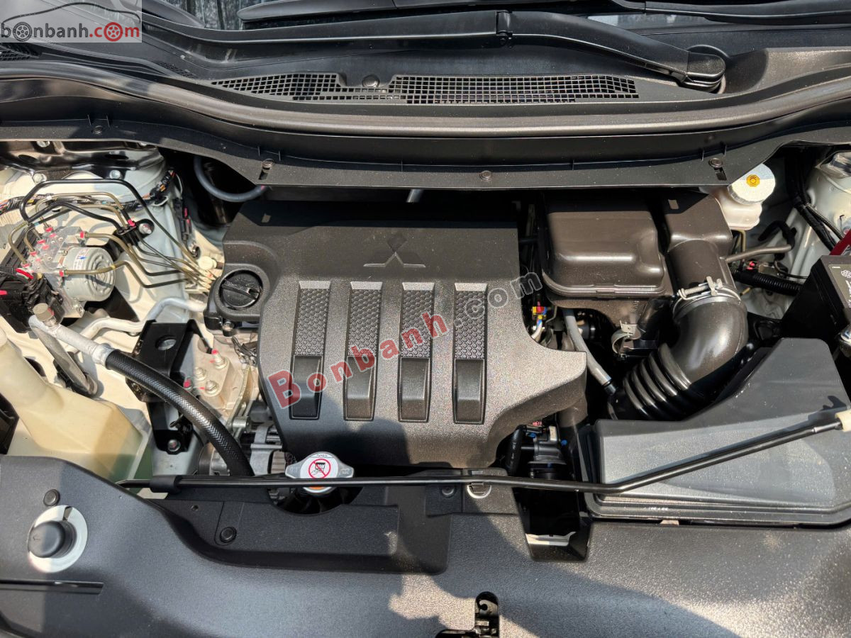 Bán ô tô Mitsubishi Xpander Cross 1.5 AT - 2021 - xe cũ