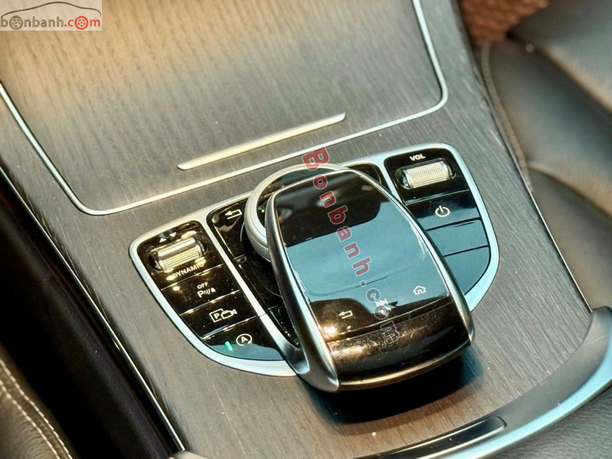 Bán ô tô Mercedes Benz C class C300 AMG - 2020 - xe cũ