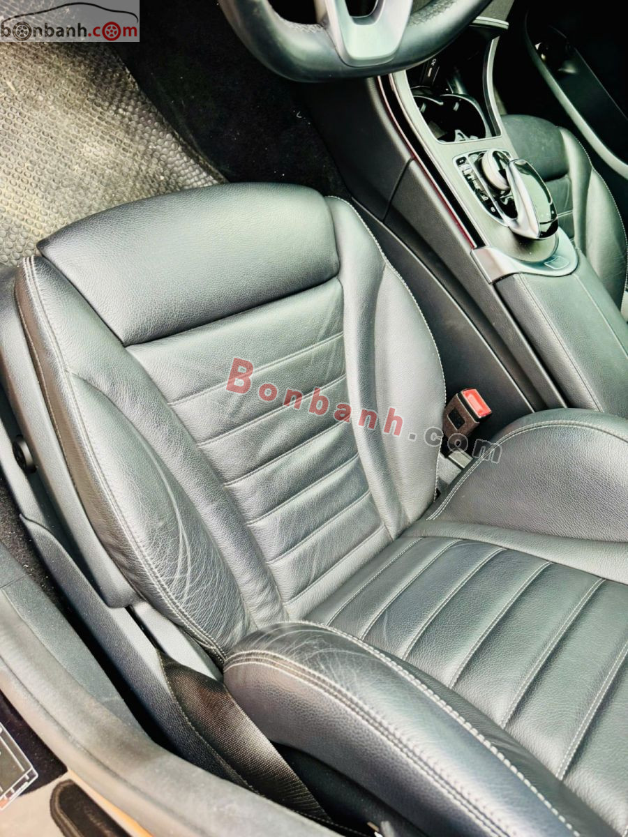 Bán ô tô Mercedes Benz C class C300 AMG - 2020 - xe cũ