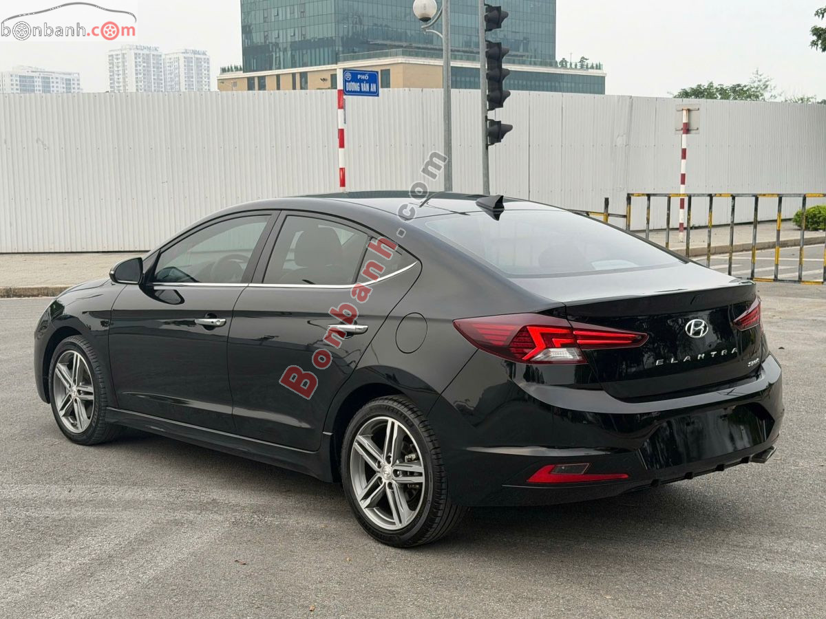 Bán ô tô Hyundai Elantra Sport 1.6 AT - 2021 - xe cũ