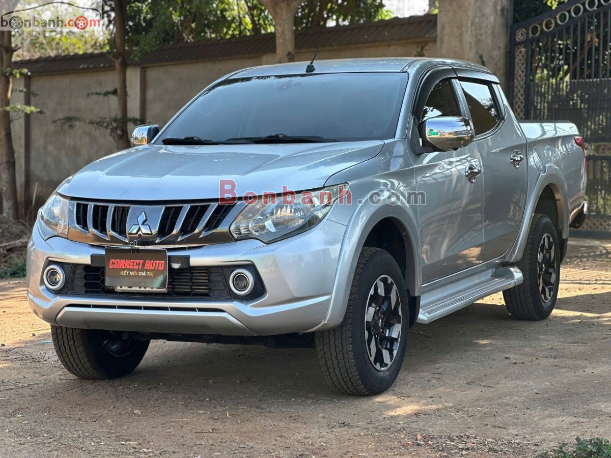 Bán ô tô Mitsubishi Triton 4x4 AT Mivec - 2017 - xe cũ