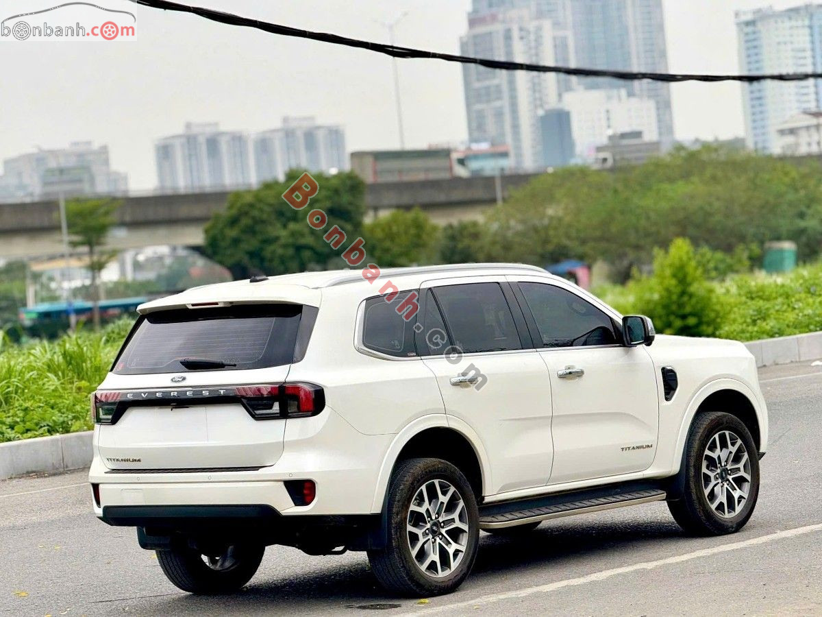 Bán ô tô Ford Everest Titanium 2.0L 4x2 AT - 2025 - xe cũ