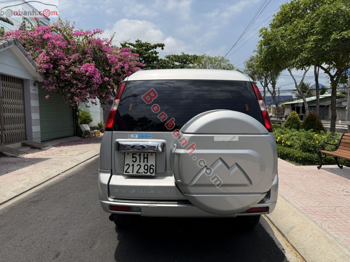 Bán ô tô Ford Everest 2.6L 4x4 MT - 2011 - xe cũ