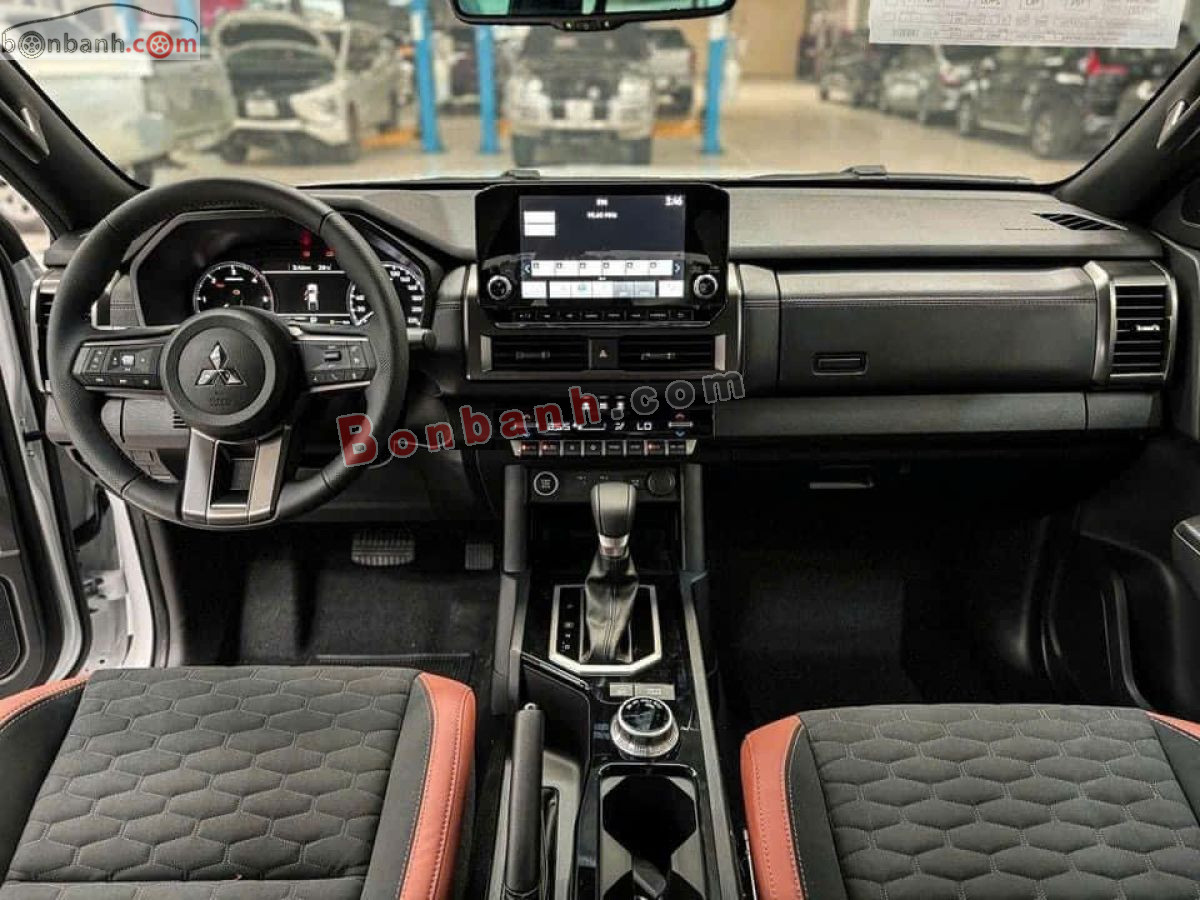 Bán ô tô Mitsubishi Triton Athlete 4WD AT - 2025 - xe mới