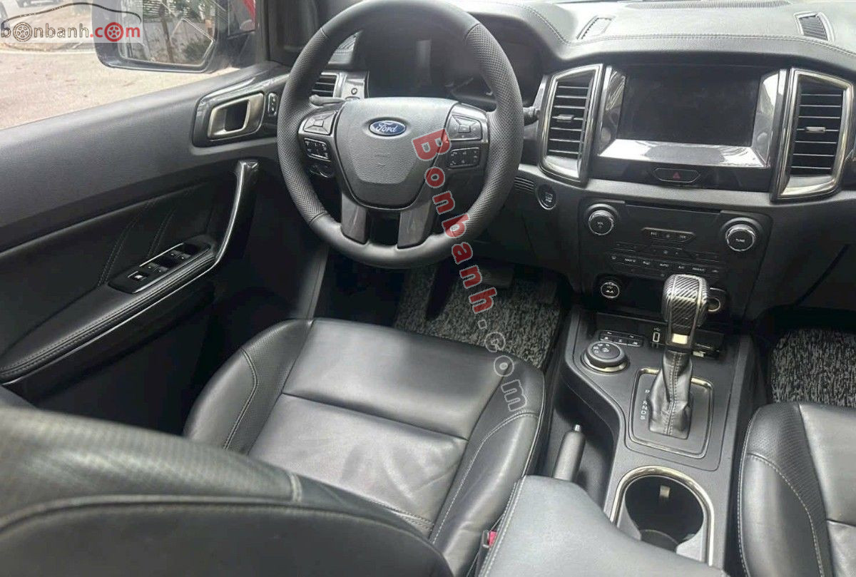 Bán ô tô Ford Everest Titanium 2.0L 4x4 AT - 2019 - xe cũ