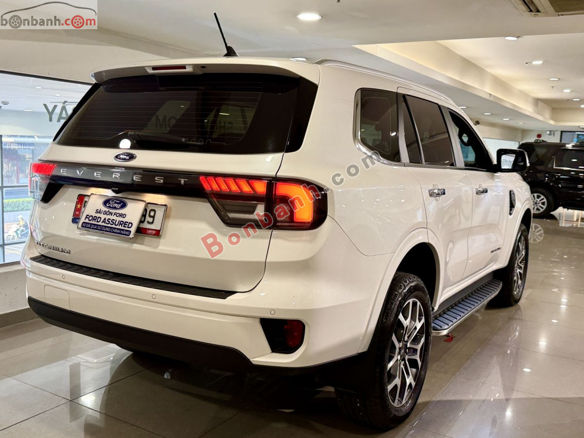 Bán ô tô Ford Everest Titanium Plus 2.0L 4x4 AT - 2025 - xe cũ