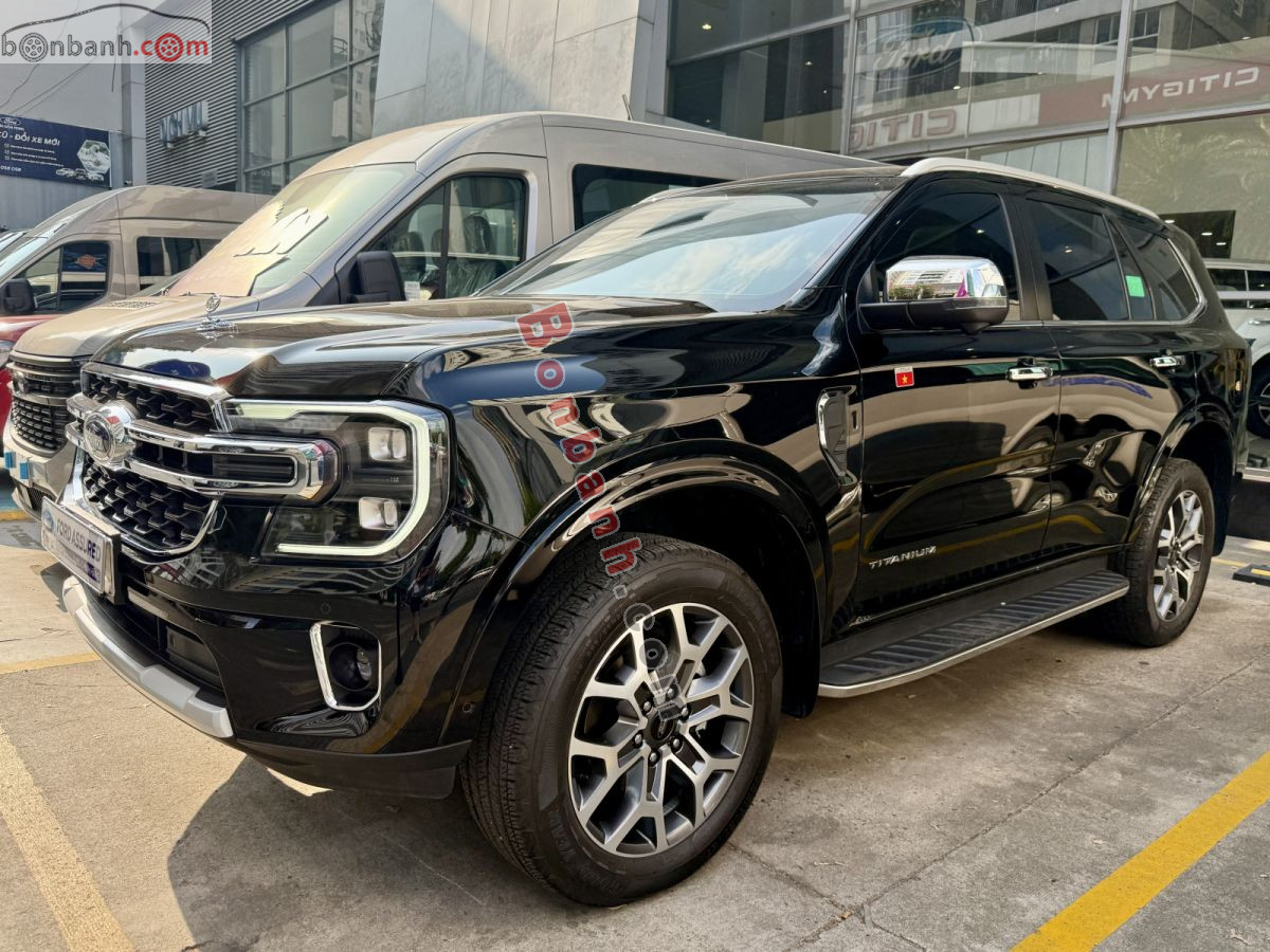 Bán ô tô Ford Everest Titanium Plus 2.0L 4x4 AT - 2024 - xe cũ