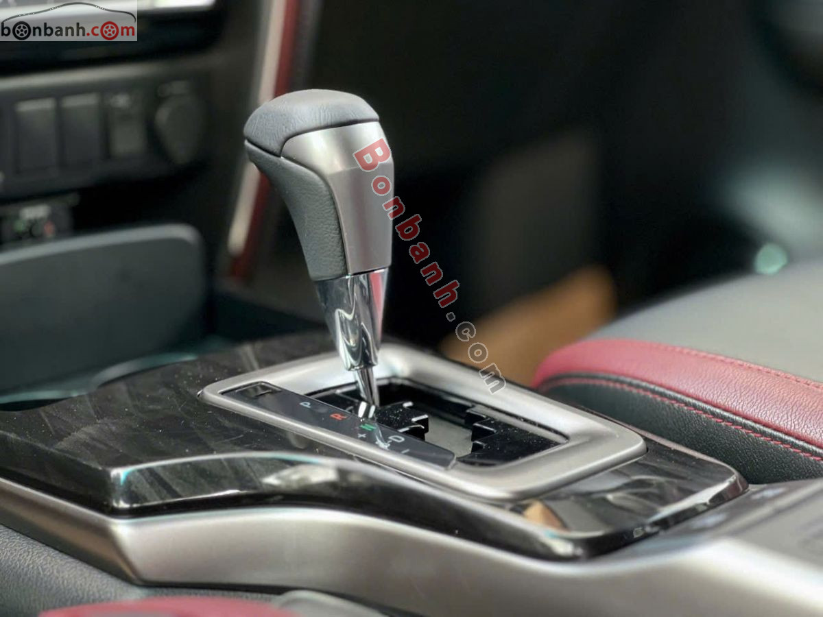 Bán ô tô Toyota Fortuner 2.4G 4x2 AT Legender - 2021 - xe cũ