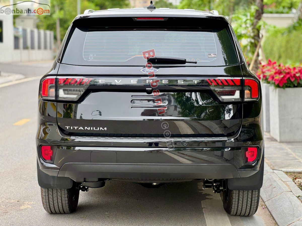 Bán ô tô Ford Everest Titanium 2.0L 4x2 AT - 2025 - xe cũ