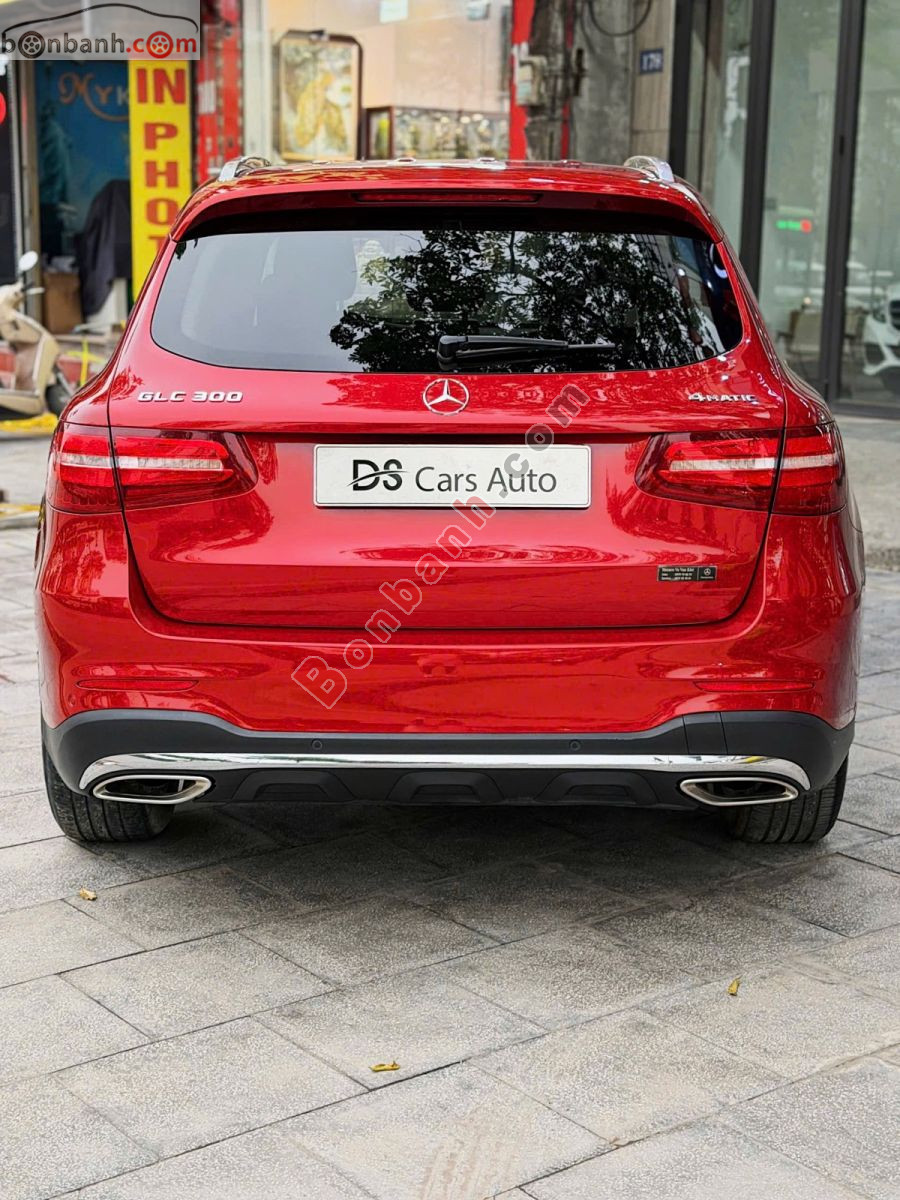 Bán ô tô Mercedes Benz GLC 300 4Matic - 2018 - xe cũ