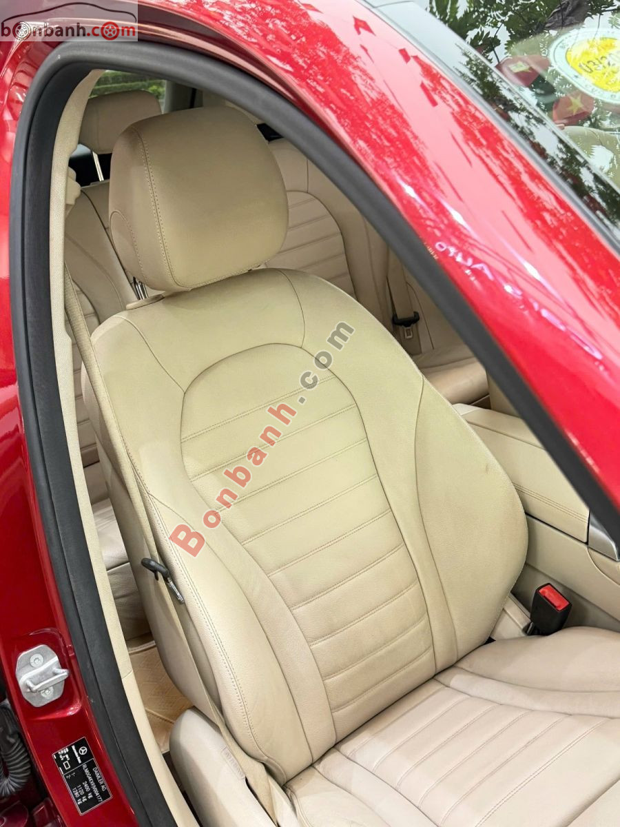 Bán ô tô Mercedes Benz GLC 300 4Matic - 2018 - xe cũ