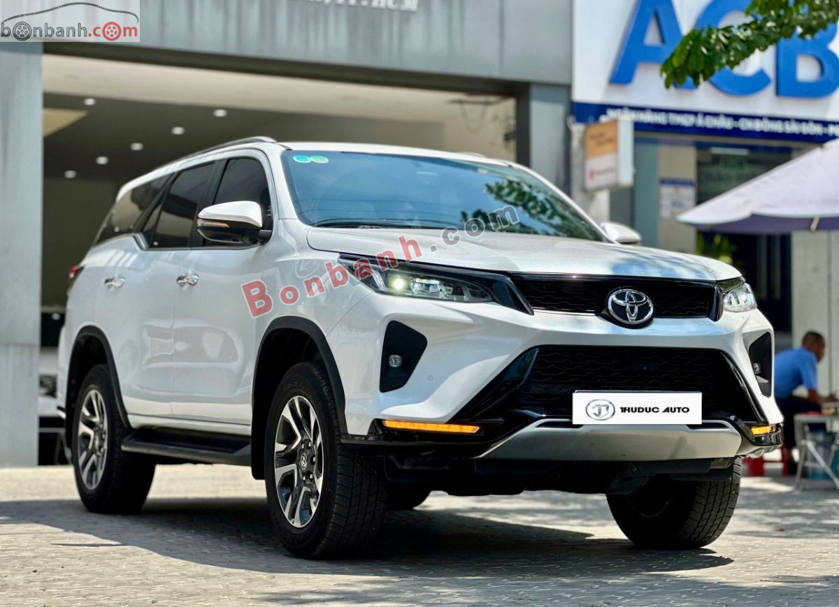 Bán ô tô Toyota Fortuner 2.4G 4x2 AT Legender - 2021 - xe cũ