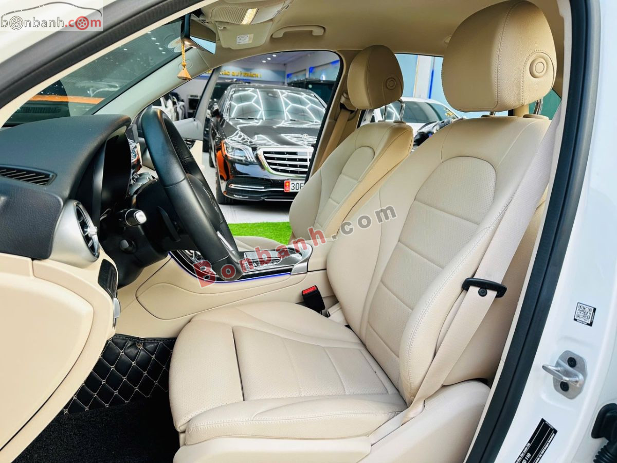 Bán ô tô Mercedes Benz GLC 200 - 2022 - xe cũ