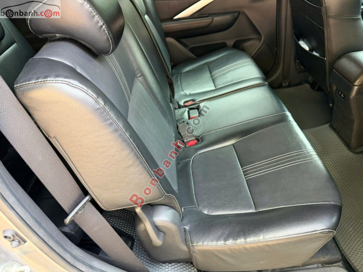 Bán ô tô Mitsubishi Xpander Premium 1.5 AT - 2022 - xe cũ