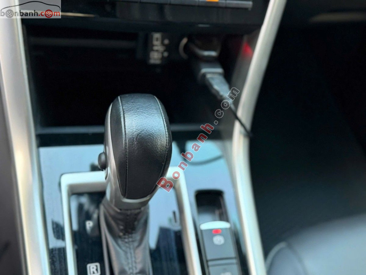 Bán ô tô Mitsubishi Xpander Premium 1.5 AT - 2022 - xe cũ