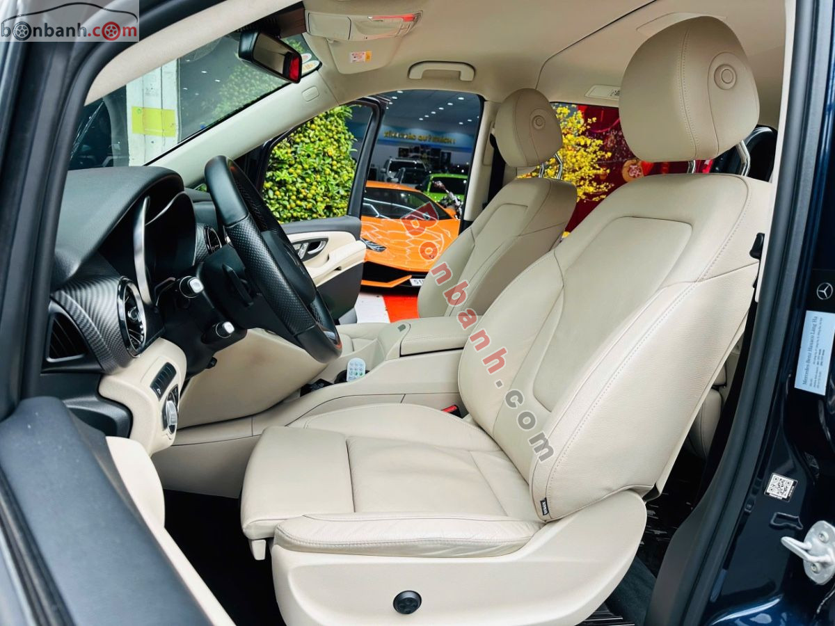 Bán ô tô Mercedes Benz V class V250 AMG - 2022 - xe cũ