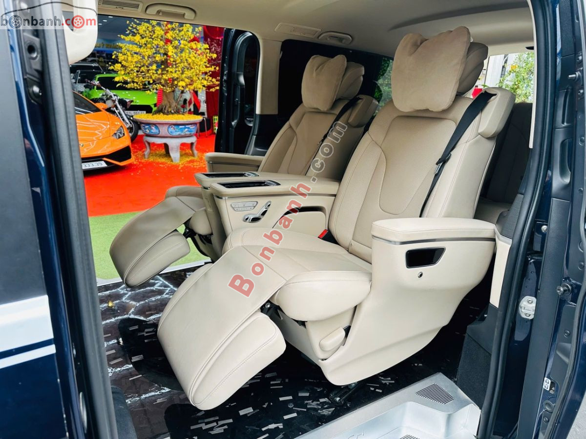 Bán ô tô Mercedes Benz V class V250 AMG - 2022 - xe cũ