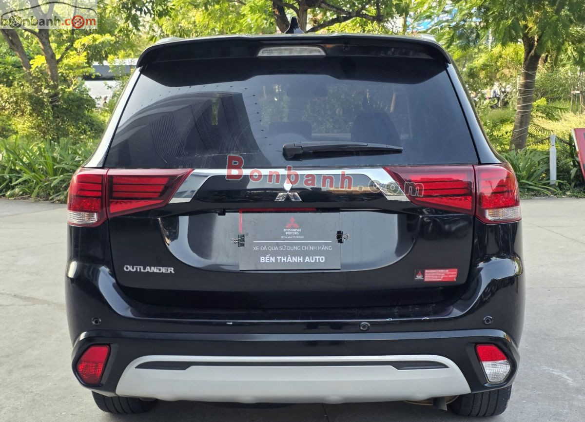 Bán ô tô Mitsubishi Outlander 2.0 CVT - 2023 - xe cũ