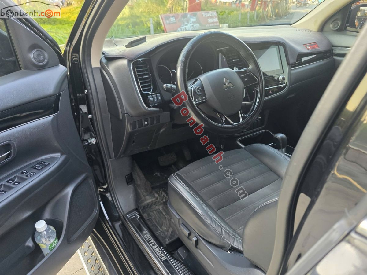 Bán ô tô Mitsubishi Outlander 2.0 CVT - 2023 - xe cũ