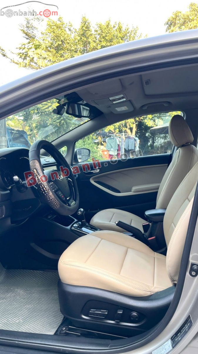 Bán ô tô Kia Cerato 1.6 AT - 2016 - xe cũ